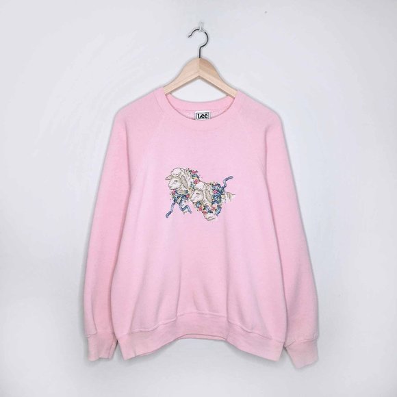 Lee Tops - ⚡️SOLD⚡️LEE embroidered lamb sweatshirt